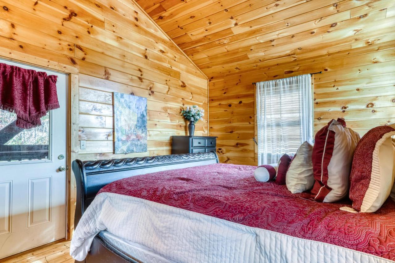 Harrisons Hideout Villa Pigeon Forge Bagian luar foto