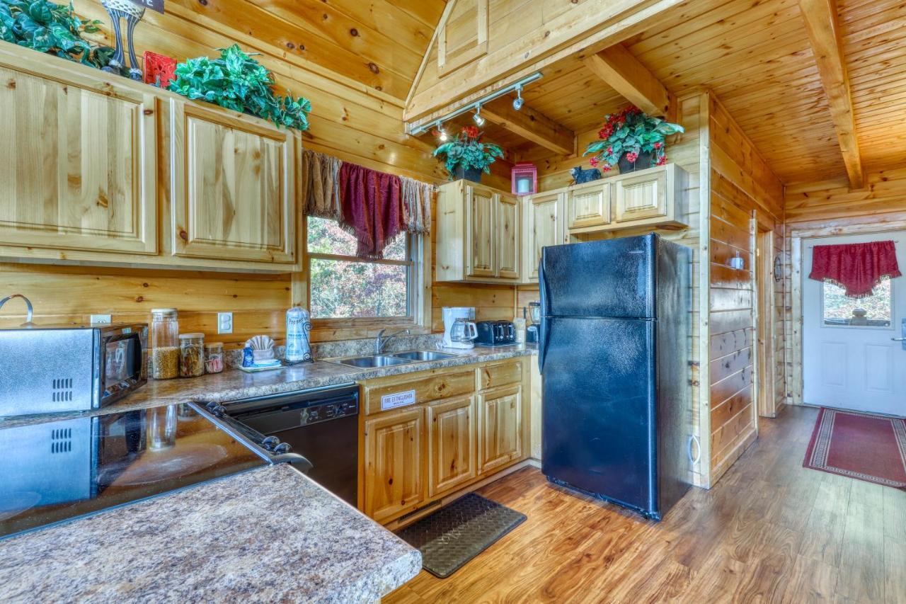 Harrisons Hideout Villa Pigeon Forge Bagian luar foto