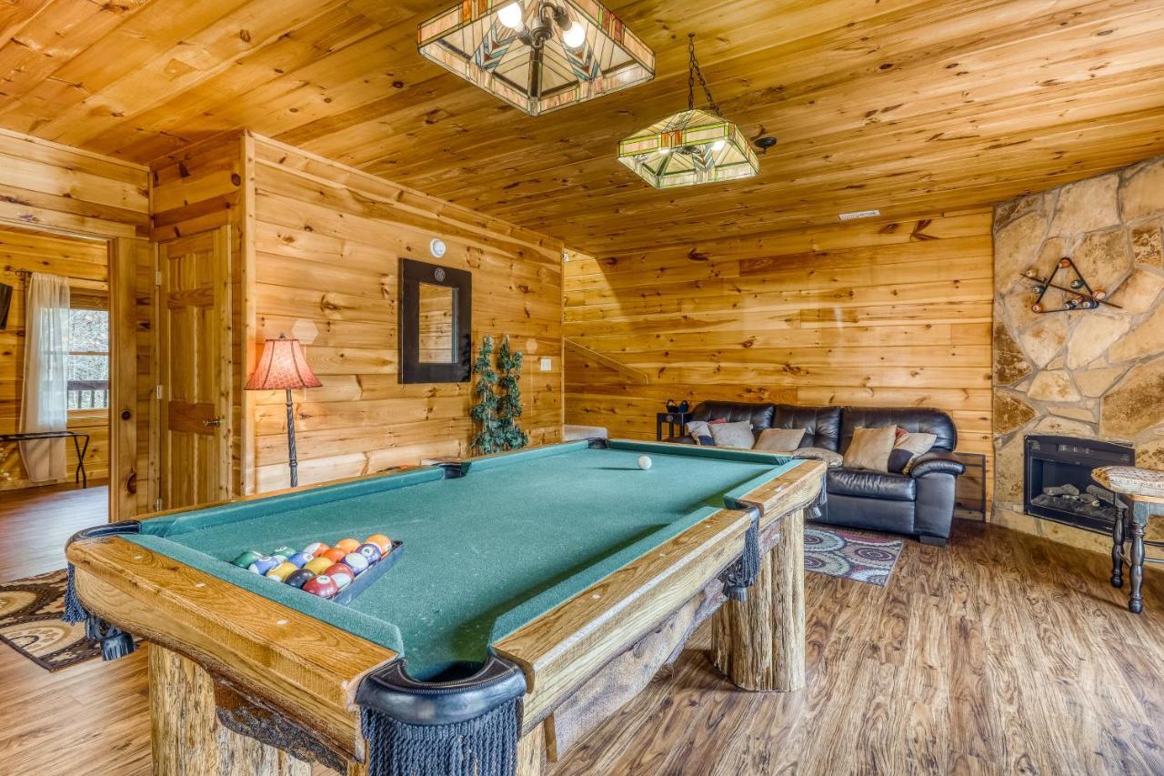 Harrisons Hideout Villa Pigeon Forge Bagian luar foto